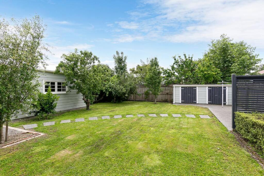 Historic Charm In Greytown - Cosy Kowhai Cottage 外观 照片